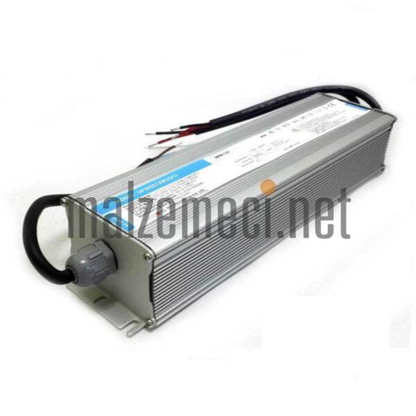 7.5 AMPER DIŞ MEKAN  ADAPTÖR 12 Volt 240W